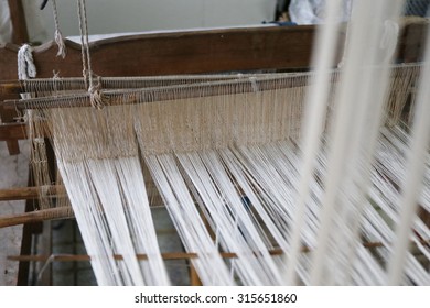 20 Philippine hand loom Images, Stock Photos & Vectors | Shutterstock