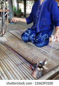 Cotton Spinning Process Female Blue Cloth Stock Photo (Edit Now) 1266393100