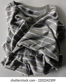 Cotton T-Shirt with Stripes Line Style