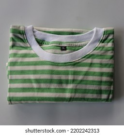 Cotton T-Shirt with Stripes Line Style