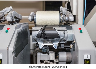 29,294 Yarn Manufacturing Stock Photos, Images & Photography | Shutterstock