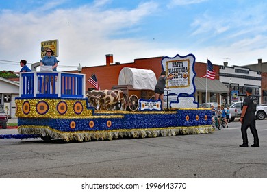 Council Grove, Kansas, USA, June 19, 2021
Float celebrating the 200th year of the Santa Fe Trail and the Happy Washunga Days Parade