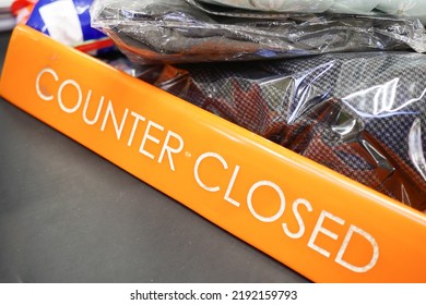 The Counter Closed Sign On Super Shop Checkout Counter 