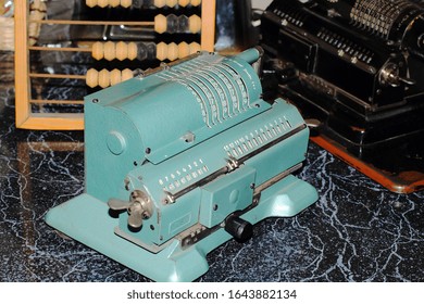 Counting Machine Iron Felix. An Ancient Mechanical Device For Mathematical Calculations. It Was Used For Accounting. Museum Exhibit, Made In The USSR.