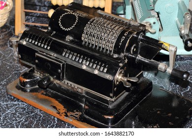 Counting Machine Iron Felix. An Ancient Mechanical Device For Mathematical Calculations. It Was Used For Accounting. Museum Exhibit, Made In The USSR.