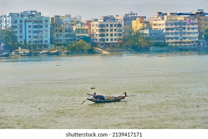 Country Fishing Boat On The Hooghly River