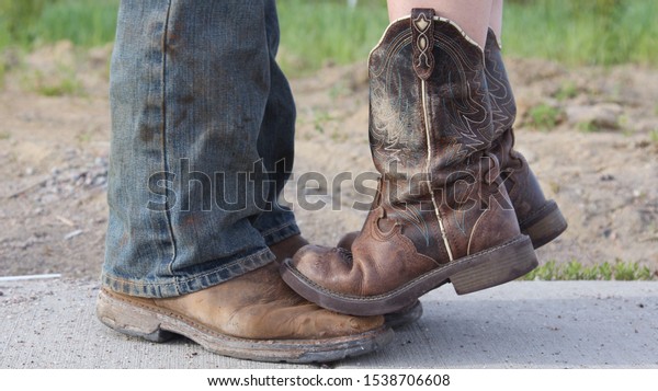 short girl cowboy boots