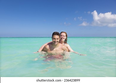 Couple Enjoying Summer Vacation At Riviera Maya, Mexico