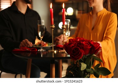 44,897 Romantic dinner at home Images, Stock Photos & Vectors ...