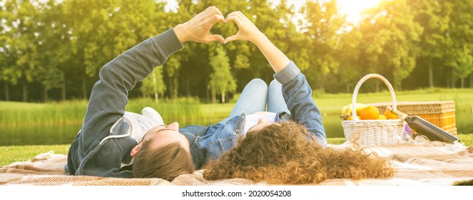 798 Couple laying on the ground Images, Stock Photos & Vectors ...