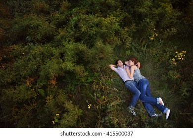 782 Romantic Couples Lying Down And Kissing Images, Stock Photos ...