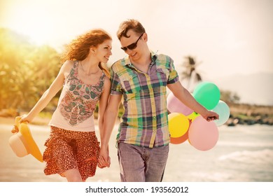 4,142 Happy Couple Holding Ball Images, Stock Photos & Vectors ...