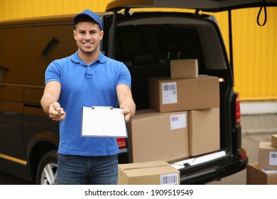 郵便配達員 Hd Stock Images Shutterstock 郵便配達員 Hd Stock Images Shutterstock