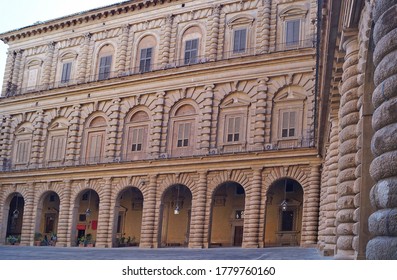 52 Courtyard pitti palace Images, Stock Photos & Vectors | Shutterstock