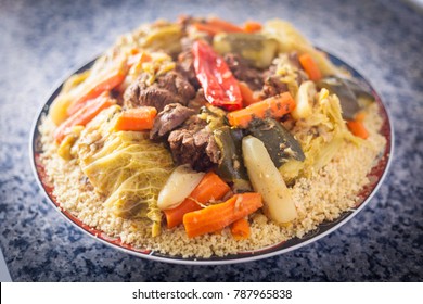  "‫طاجين اللحم‬‎" - صفحة 3 Couscous-delicious-maghrebi-dish-small-260nw-787965838