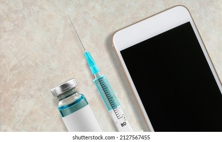 Covid 19 Digital Immunization Record, Smartphone And Coronavirus Complete Vaccination