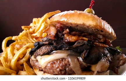 Cowboy Bacon Mushroom Gouda Burger