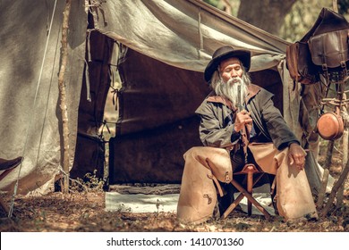 Cowboy Life: Pistol Shooting In A Old Cowboy Action Shooting.