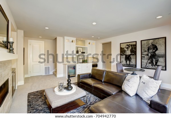 Cozy Living Room Space Wet Bar Stock Photo Edit Now 704942770