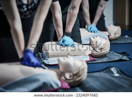 Cpr being administered on training manakin