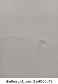 Crack Filling In The Wall