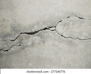 crack on the wall