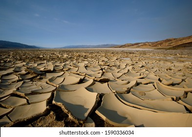 46,572 Dry salt desert Images, Stock Photos & Vectors | Shutterstock