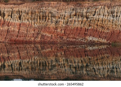 Cracked texture