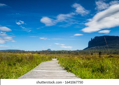 Cradle Mountain, Tasmania, Australia: Overland Trek