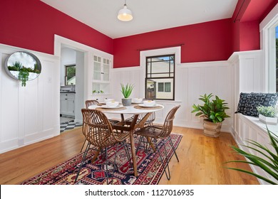 Craftsman Dining Room In Chic California Home 