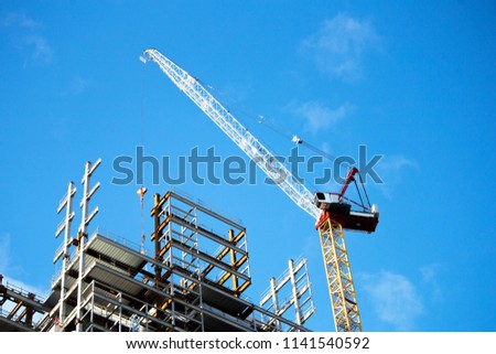 crane construction builing