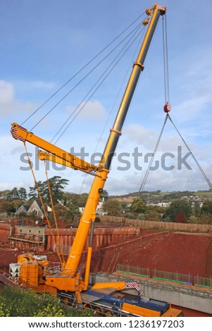 Similar – Foto Bild Bau-Boom Hochhaus