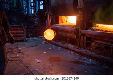 Crane Moving Glowing Hot Metal Workpiece With Large Self-tighting Focreps