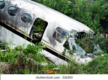 270 Plane crash debris Images, Stock Photos & Vectors Shutterstock