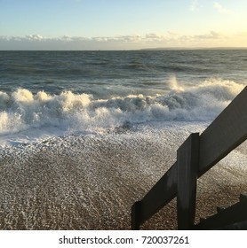 Crashing Waves