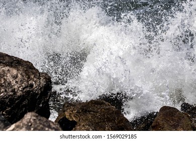 Crashing Waves In San Fransico Bay