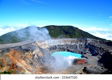 The crater and the lake of the Poas volcano in Costa Rica - Shutterstock ID 253647520
