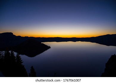 Crater Lake Sunrise With Wizard Island