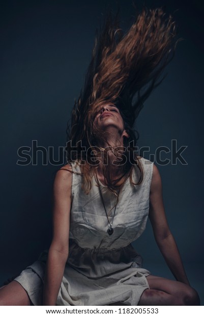 Crazy Deranged Young Woman Screaming Frustration Stock Photo 1182005533 ...