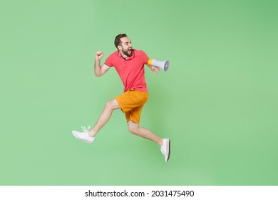 1,391 Person megaphone run Images, Stock Photos & Vectors | Shutterstock