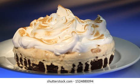 Cream Pie With Carmel Sauce , Good Dessert.