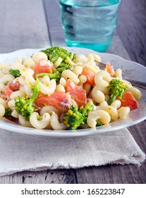 Creamy Broccoli And Salmon Pasta