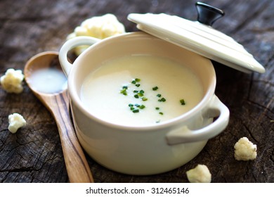 Creamy Cauliflower Soup
