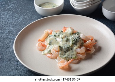 Creamy Garlic Shrimp With Parmesan