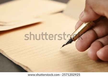 Creating Elegant Handwritten Notes Using a Fountain Pen to Enhance Artistry