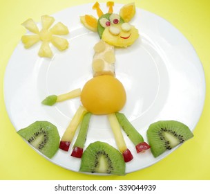 Creative Fruit Dessert For Child Funny Form Giraffe Eating Palm Leaves