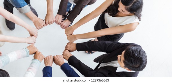 Creative Team Meeting Hands Synergy Brainstorm Business Man Woman In Circle Top View On White. Support Helping Teamwork Acquisition Together International Diversity Harmony Education People Banner