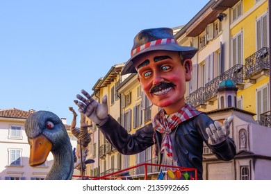 Crema, Italy - February 27, 2022: A Carnival Parade Figure On Display In The Cathedral (Duomo) Square, In Crema, Lombardy, Northern Italy (parade Deleted Due To COVID)