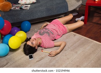 Crime Scene Imitation Lifeless Woman Lying Foto Stock Shutterstock