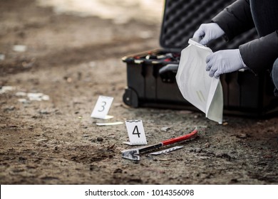 Crime Scene Investigation - Collecting Evidence